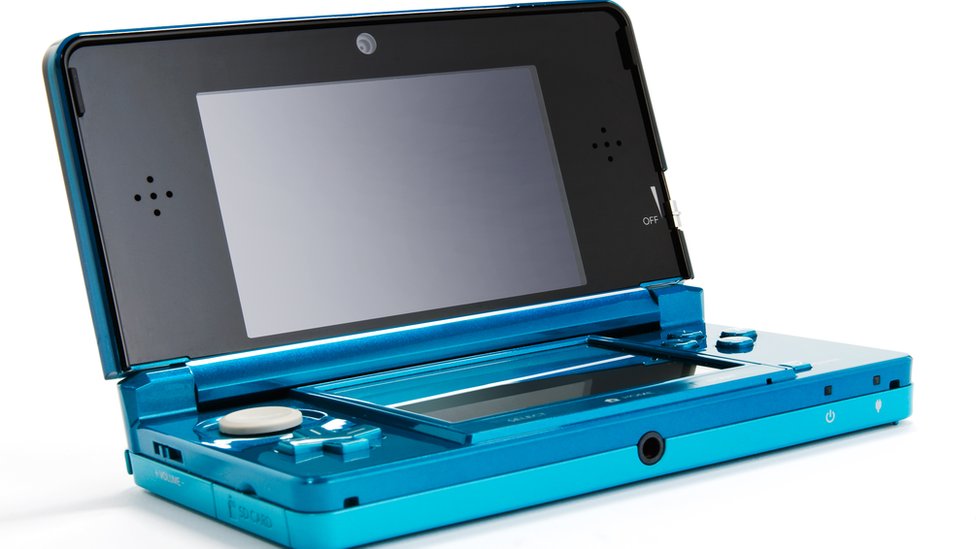 when did the nintendo 3ds come out